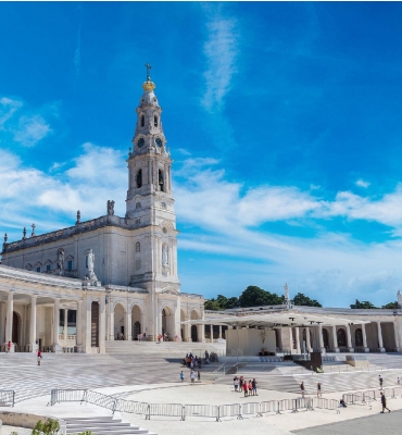 Il Cuore Spirituale del Portogallo: Fatima e I Suoi Luoghi da Non Perdere